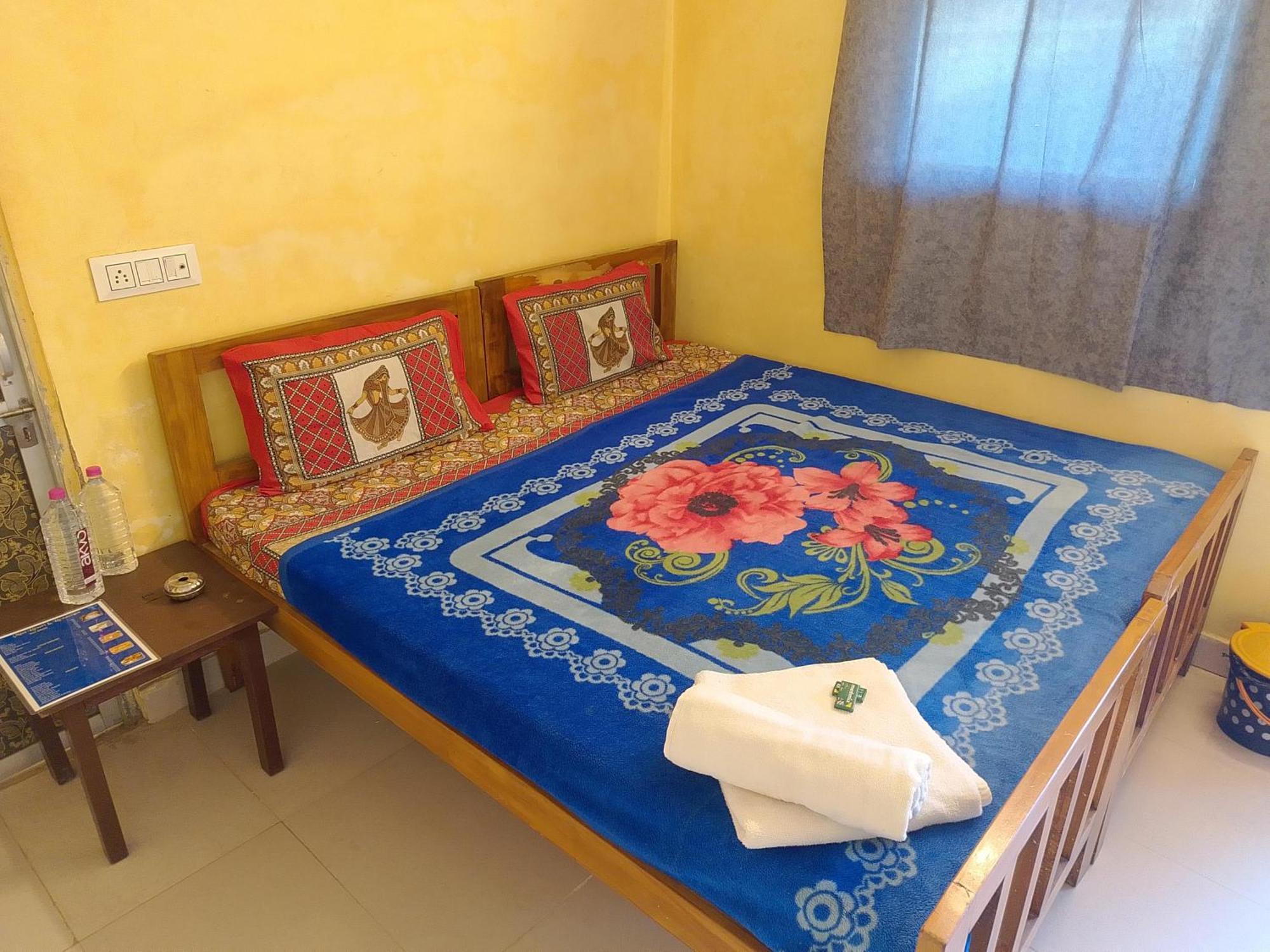 Hotel Lucifer Pushkar Rum bild