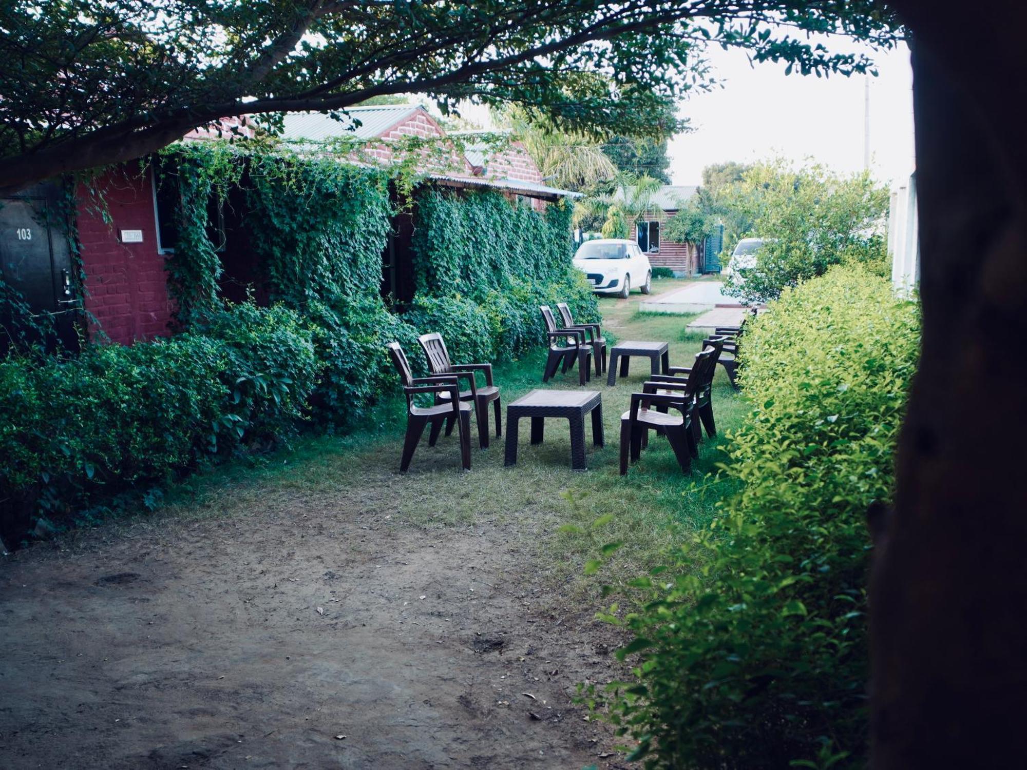 Hotel Lucifer Pushkar Exteriör bild